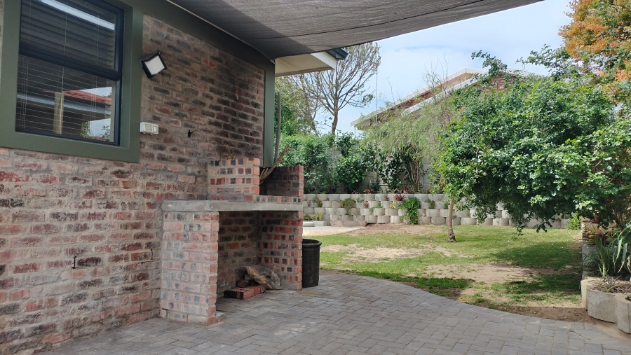 3 Bedroom Property for Sale in Reebok Western Cape